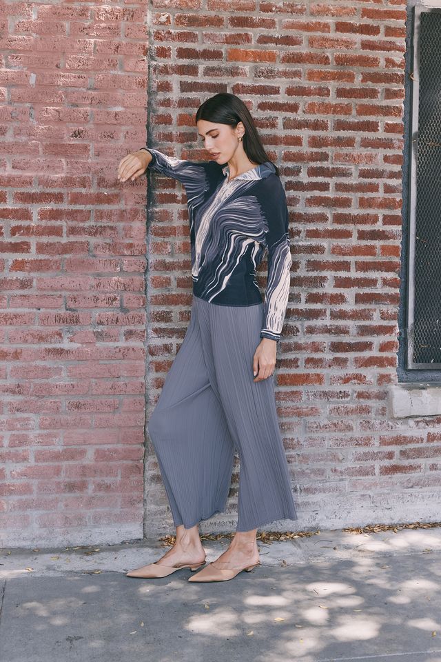 Kayla Brushstroke Top by Wild Cosmos in Black / Vanilla
