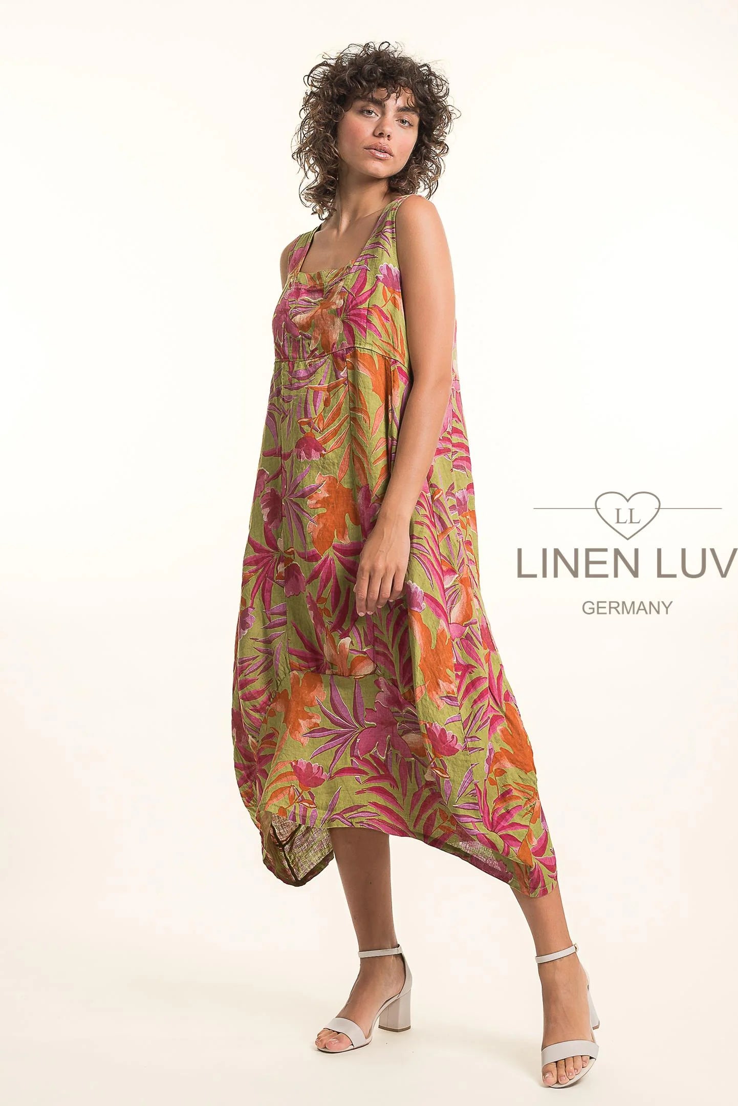 Long Seemed Dress by Linen Luv in Anis