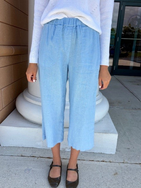 Easy Crop Linen Pant by Cut Loose in Bell Flower