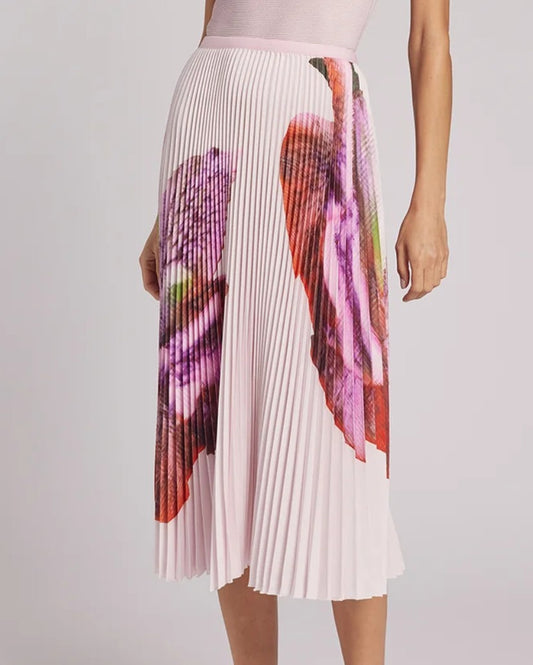 Agata Coral Print Pleated Skirt Wild Cosmos in Petal Pink