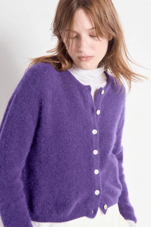 Vito Sweater by American Vintage in Aubergine