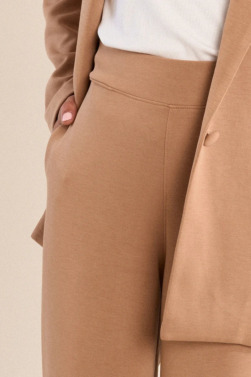 Monalisa Knitted Pants by Gabrielle in Camel