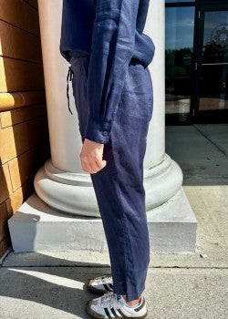 Cropped Pant by Pure Amici in Navy