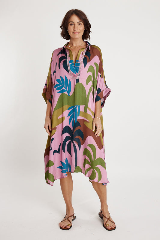 Banderas Kaftan by Lula Soul in Lilac