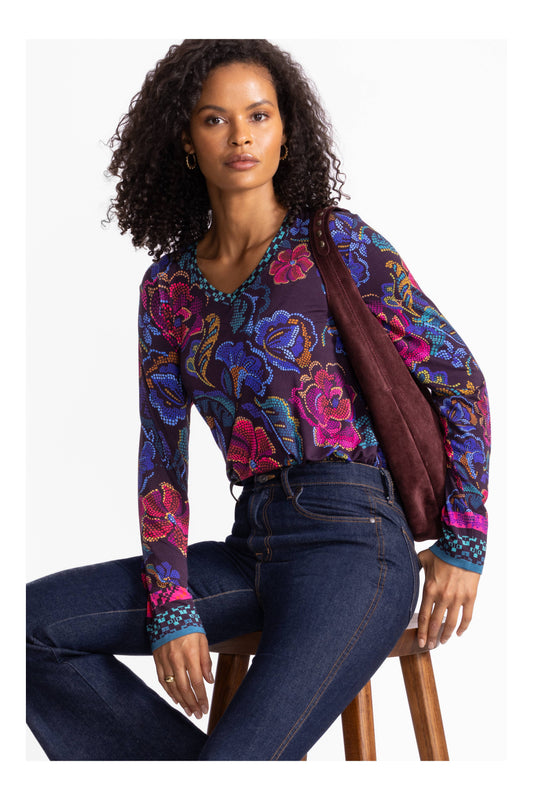 The Janie Favorite Long Sleeve V-Neck Swing Tee by Johnny Was in Aphaia