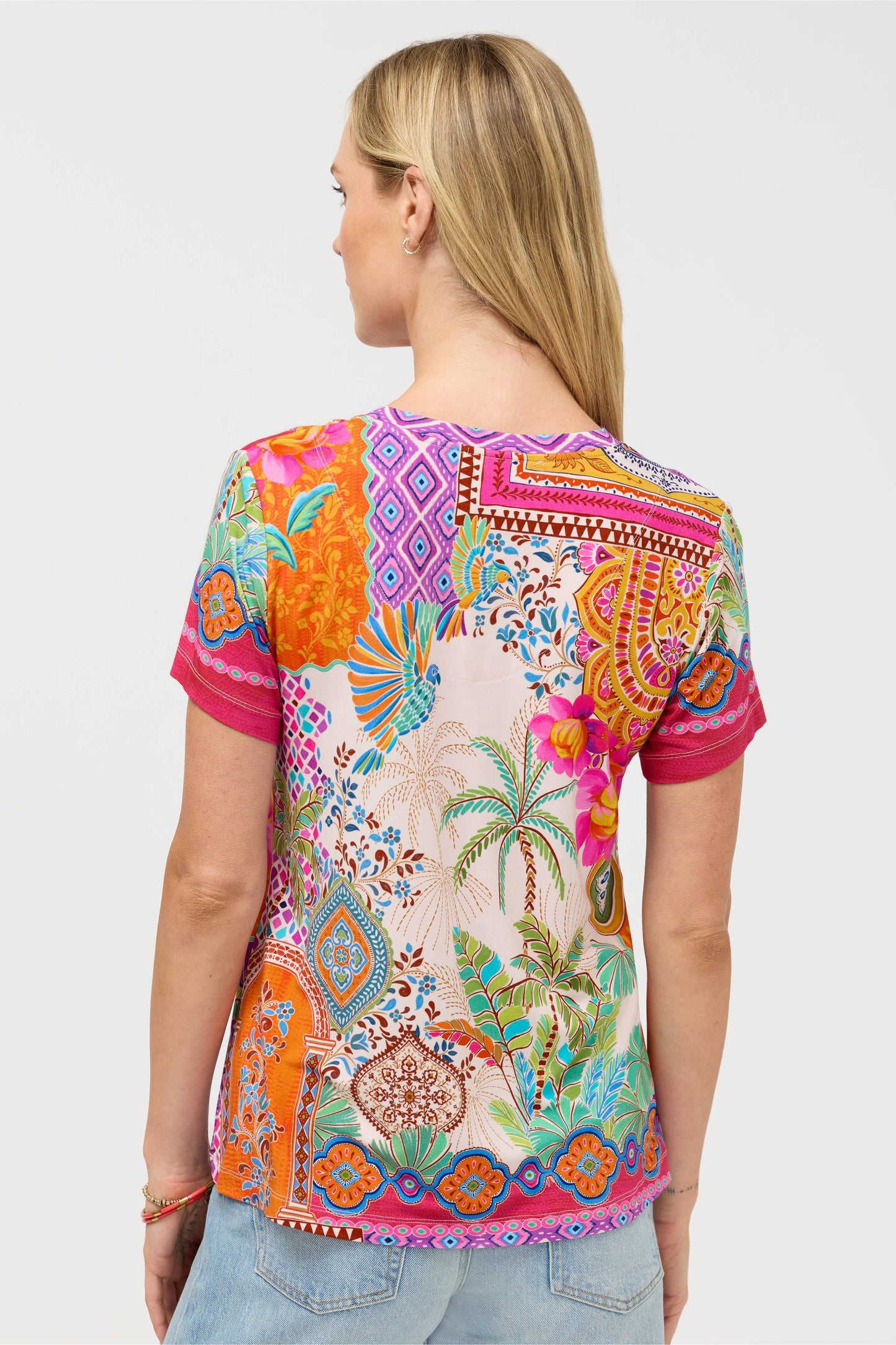 The Janie Favorite Short Sleeve V-Neck Swing Tee by Johnny Was in Avelar