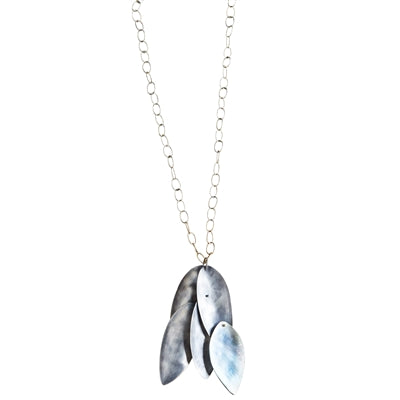 Dark Dona Necklace by Homart in Silver and Mother of Pearl