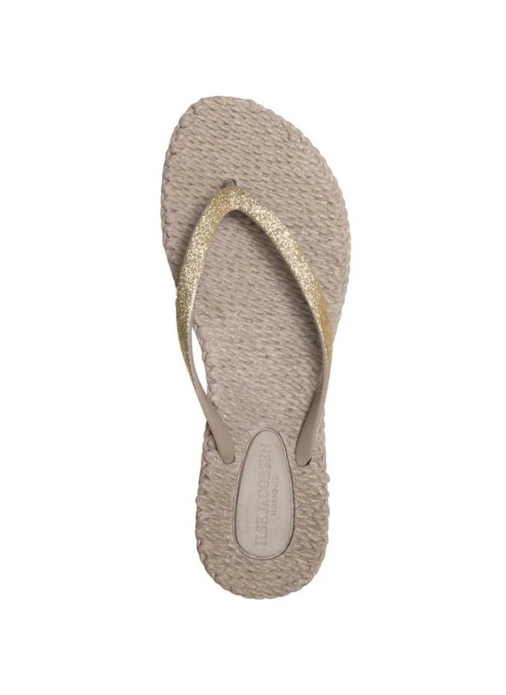 Cheerful Flip Flop by Ilse Jacobsen in Atmosphere